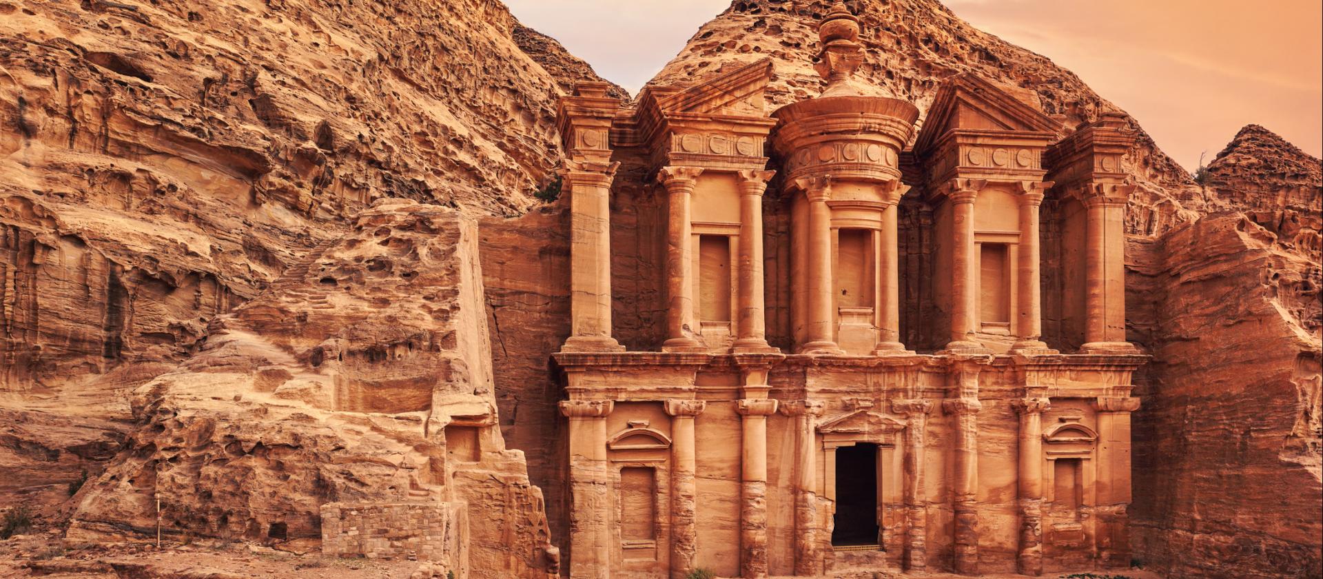 Ad Deir klostret i Petra.